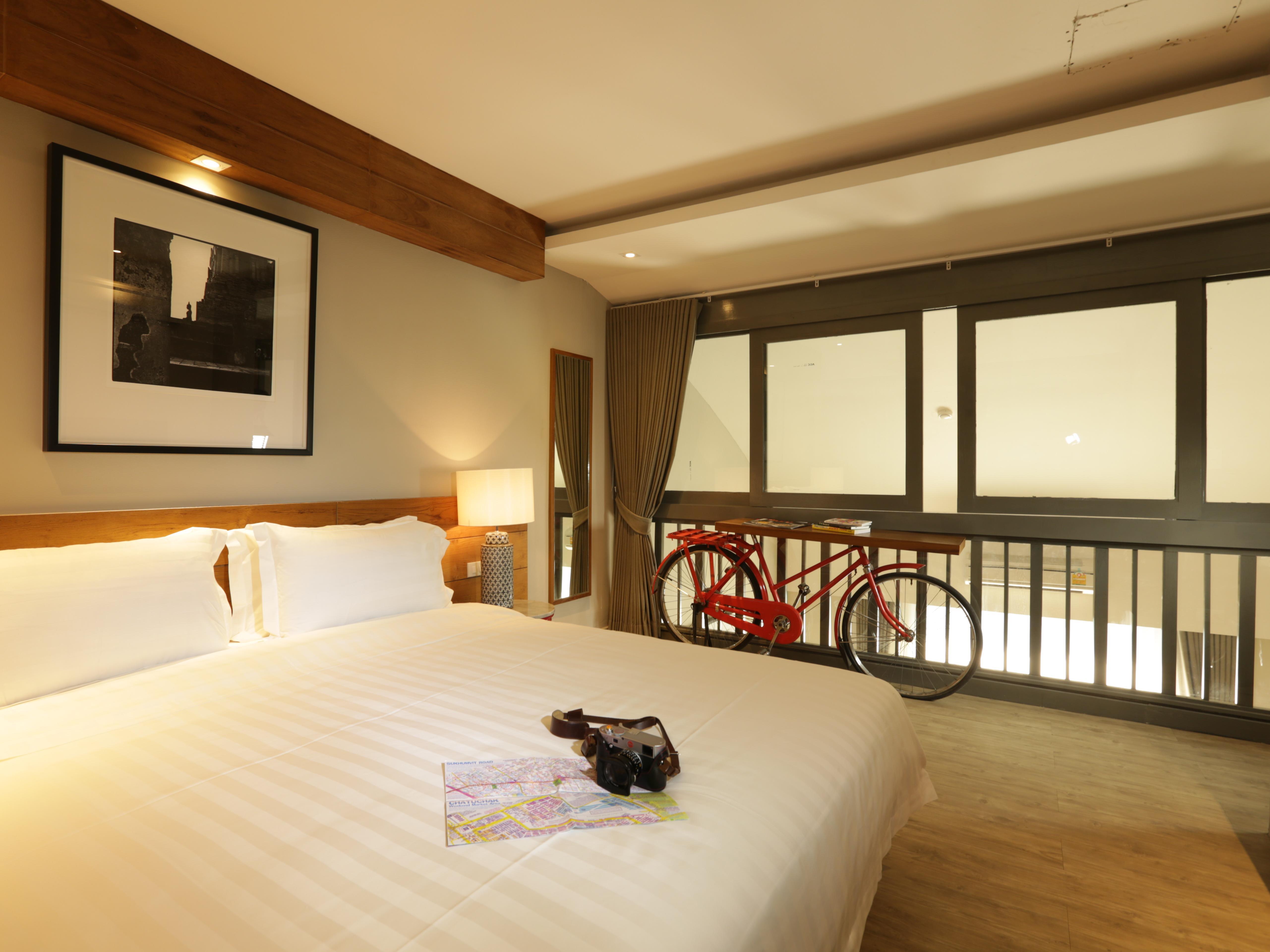 Nandha Hotel Бангкок Экстерьер фото